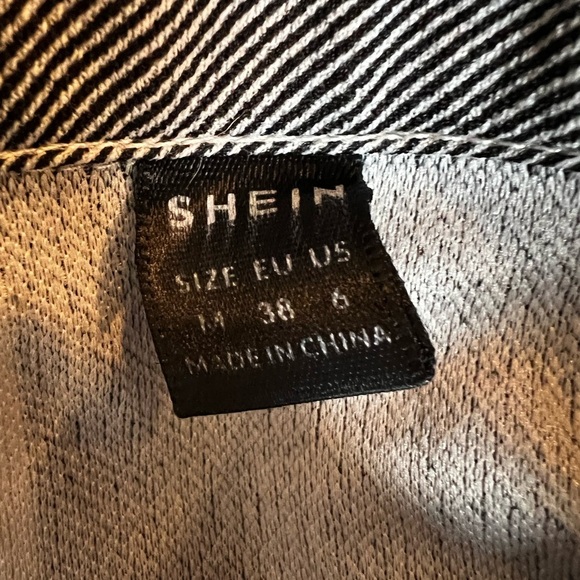 SHEIN Black and White Plaid Long Sleeve Top/size s - Picture 2 of 8